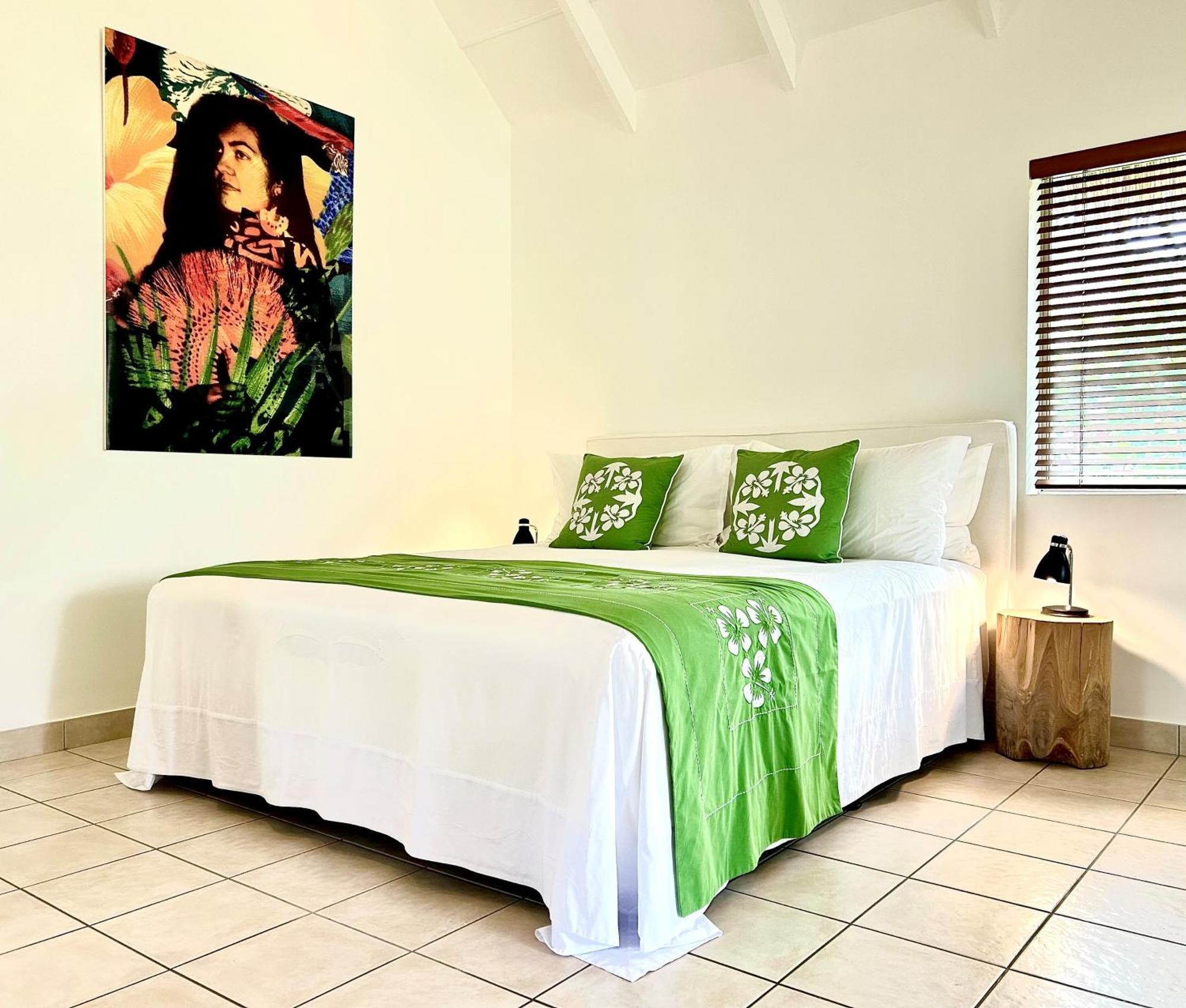Motu Beachfront Art Villas ラロトンガ島 エクステリア 写真